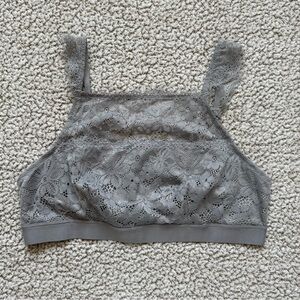 ❤️ Aerie | NWOT!! Lace Bralette in Gray